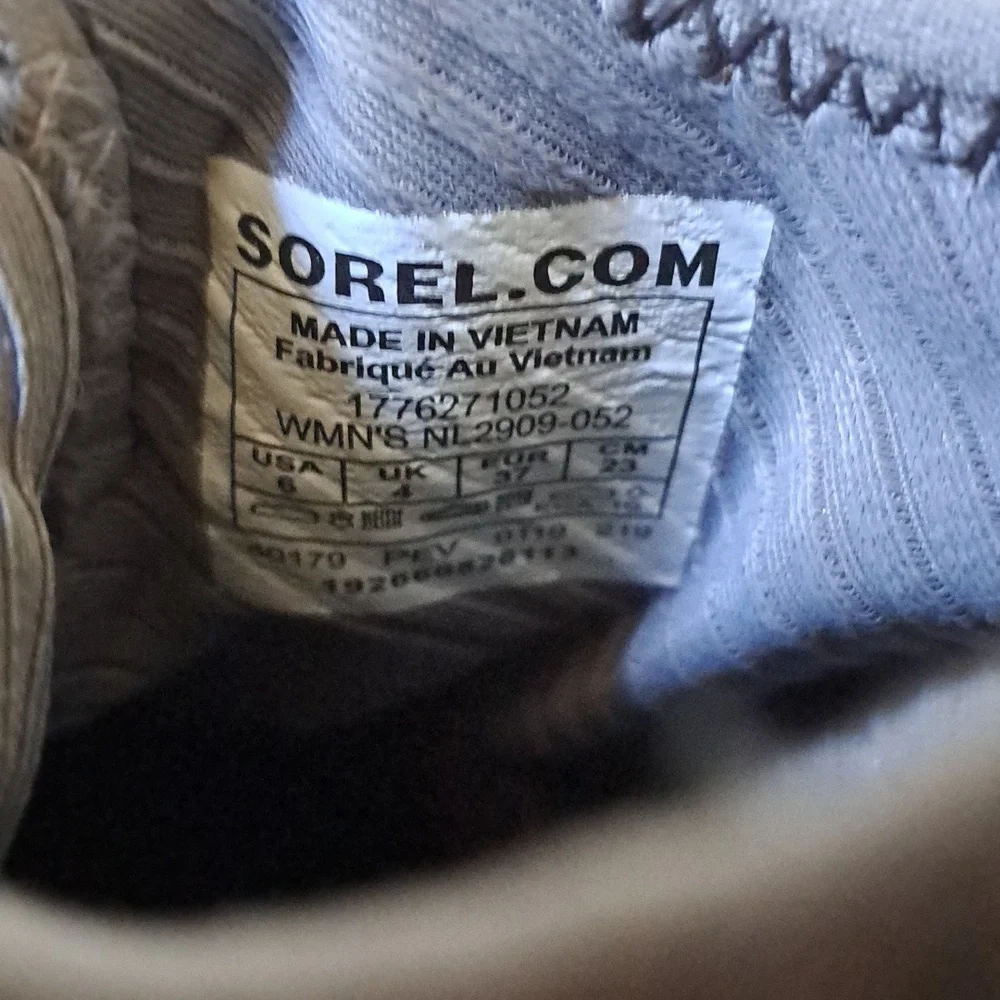 SOREL Womens Kinetic Cross Strap Slip-On Athletic Grey‎ Mesh Knit Sneakers S-6